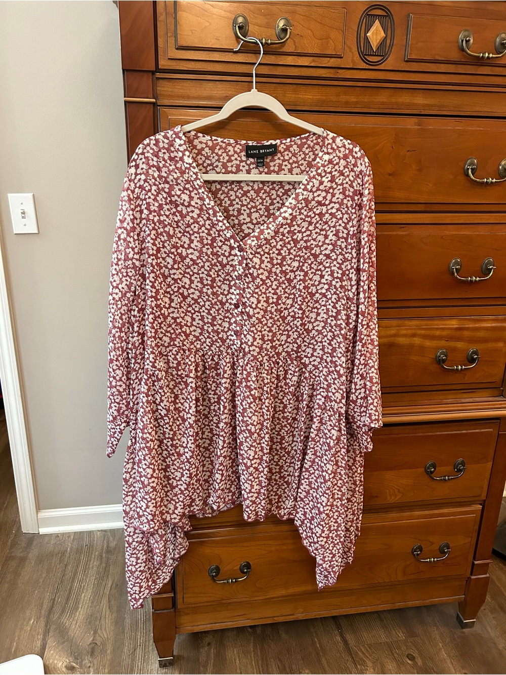 Lane Bryant Dusty Rose Floral V-Neck Peplum Tunic